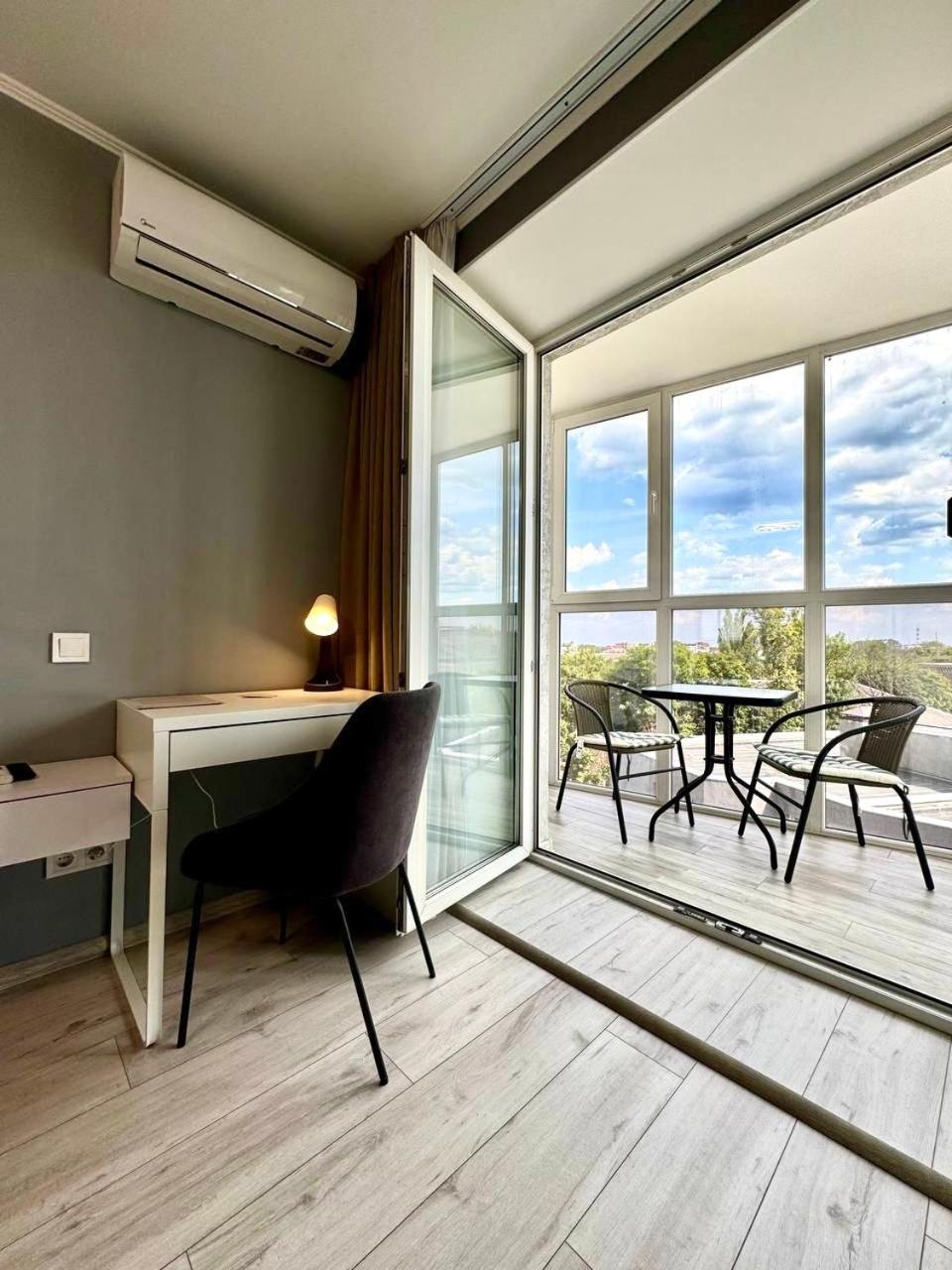 Apartpoltava Апартаменти Бізнес-Класу В Престижній Новобудові З Панорамним Балконом Центр 外观 照片